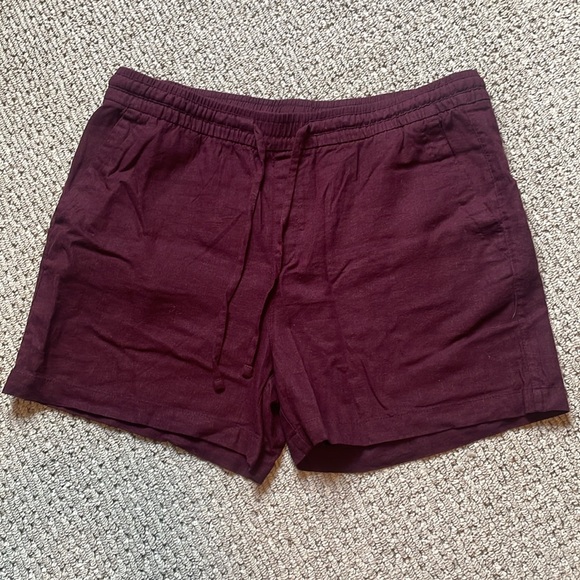 Old Navy Linen Shorts - Picture 4 of 4
